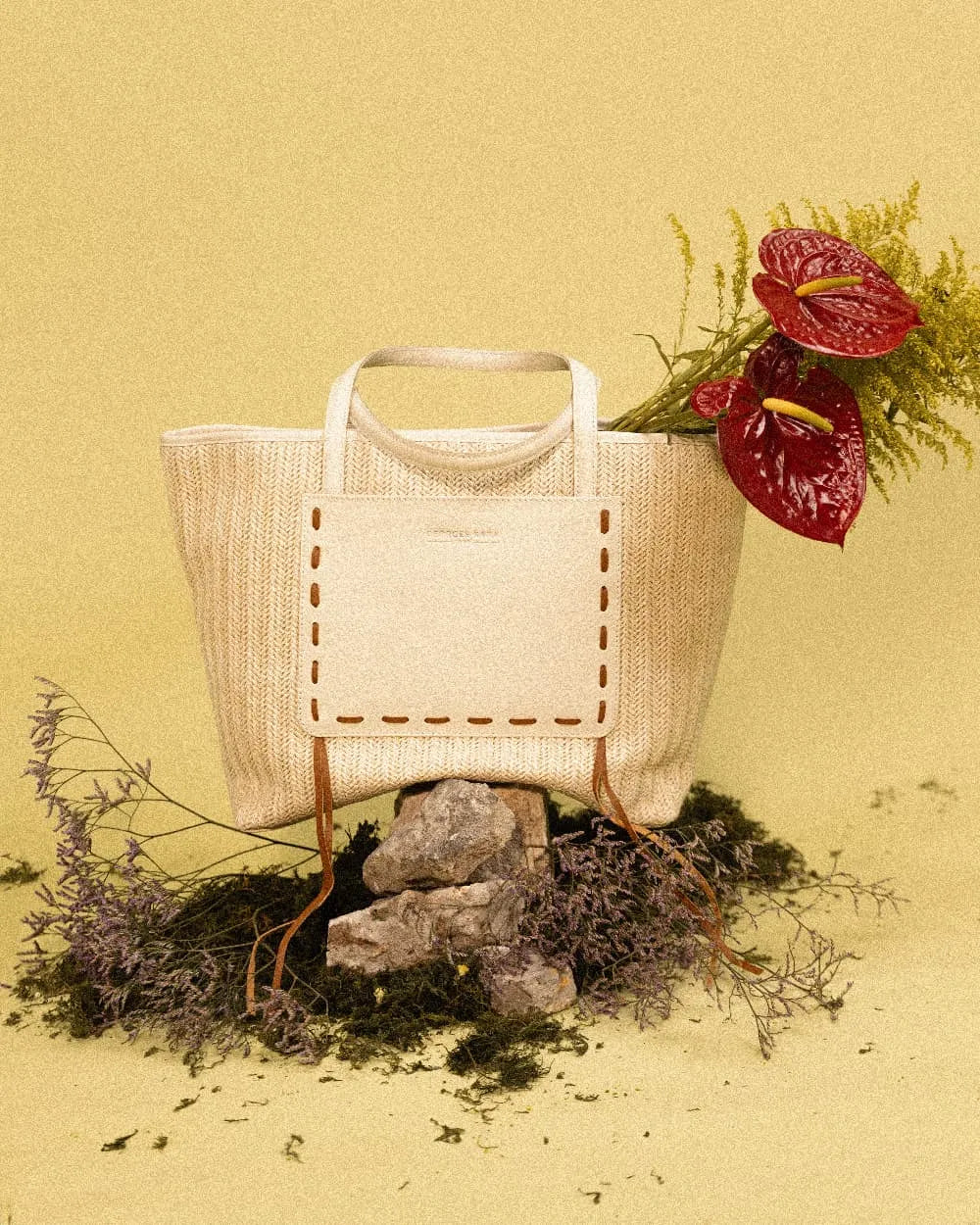 slider image slider_item_pxgFVB